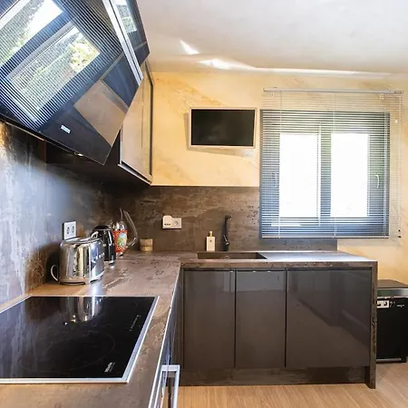 Villa Padierna Luxury Aprtment Estepona